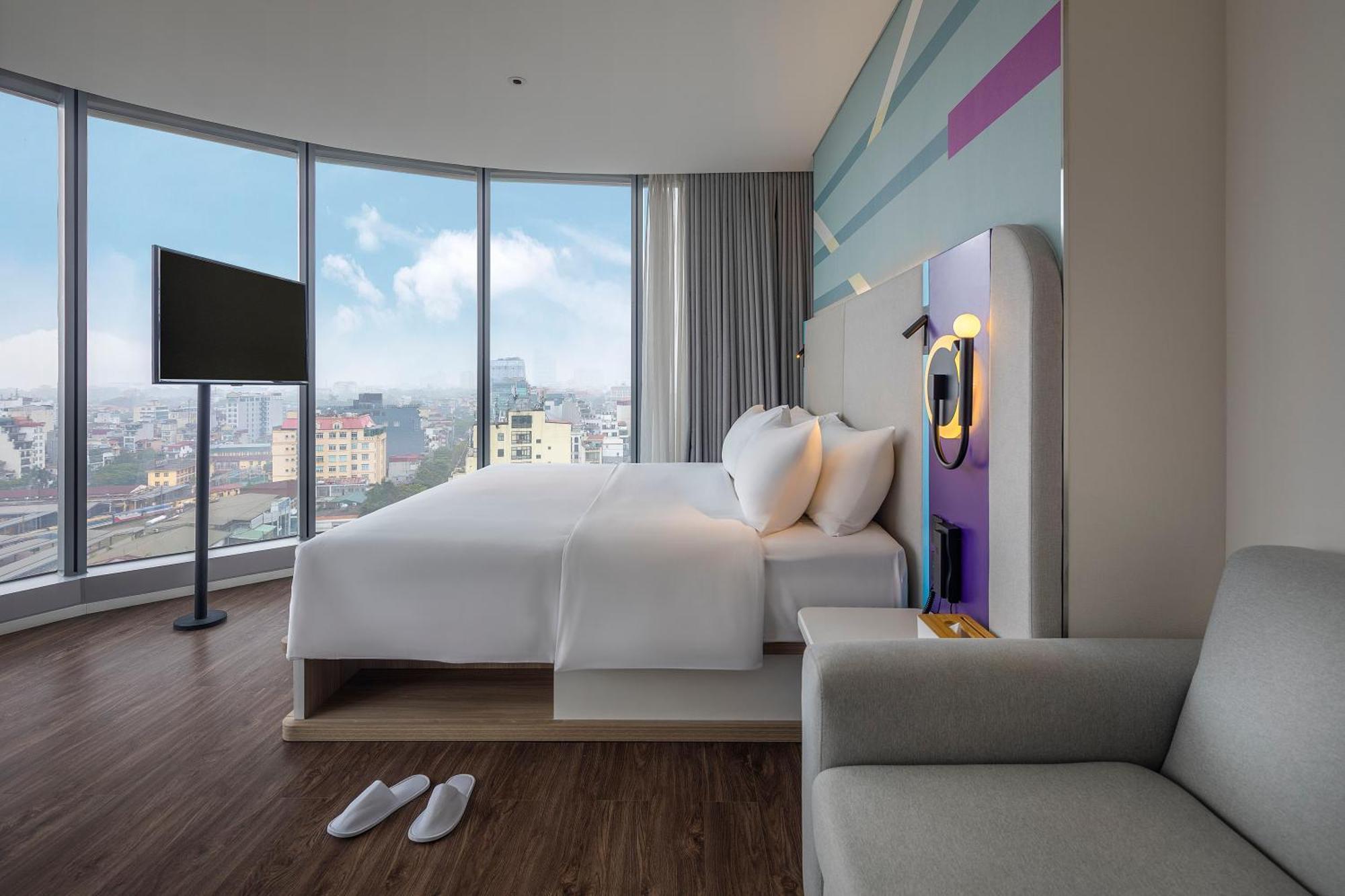 Tru By Hilton Hanoi Station Exterior photo