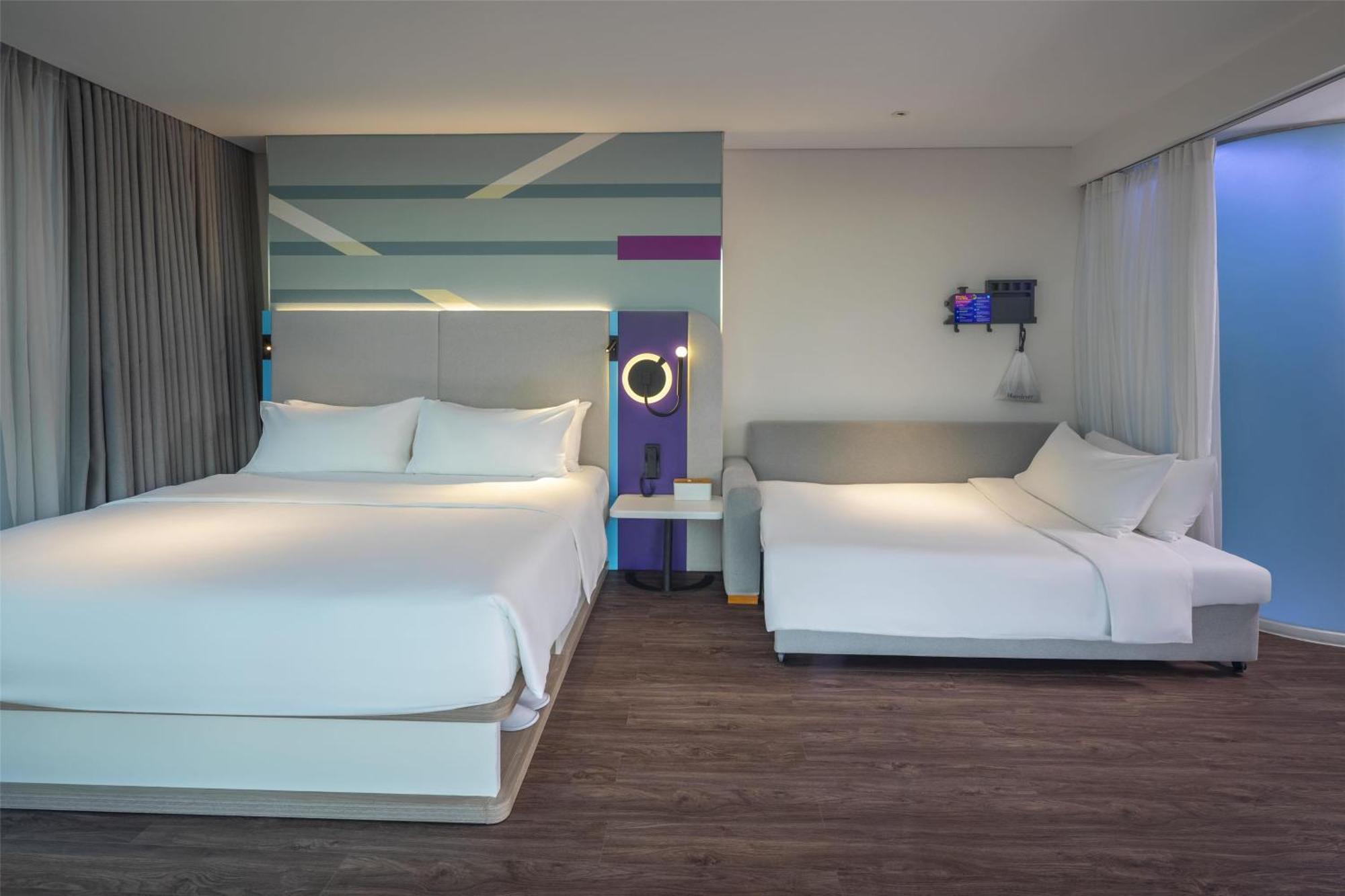 Tru By Hilton Hanoi Station Exterior photo